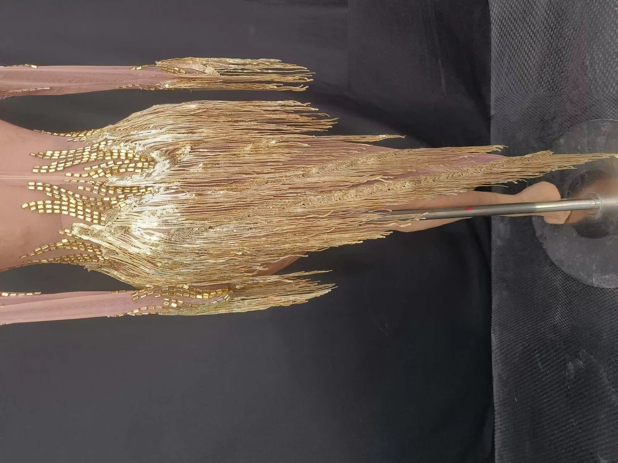 Sparkly Rhinestone Club Party Dress - キラキラ輝くラインストーンタッセル付きショートドレス、ナイトクラブ、ドラァグクイーン、パフォーマー向け、ラテンダンスドレス、セクシーなシースルーメッシュ、パーティー衣装、Reqi